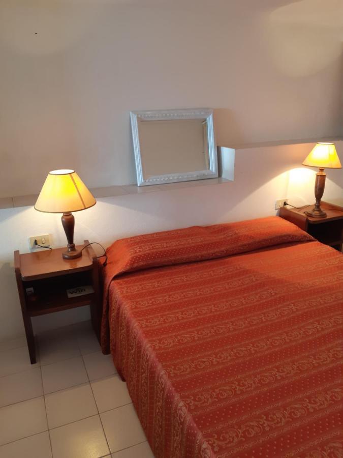 Isola D'Elba Residence La Calle מראה חיצוני תמונה
